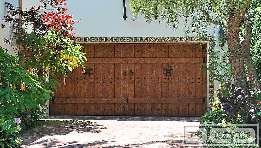 California Dream 11 | Custom Architectural Garage Door