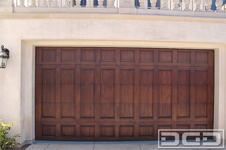 California Dream 18 Custom Architectural Garage Door Dynamic Garage