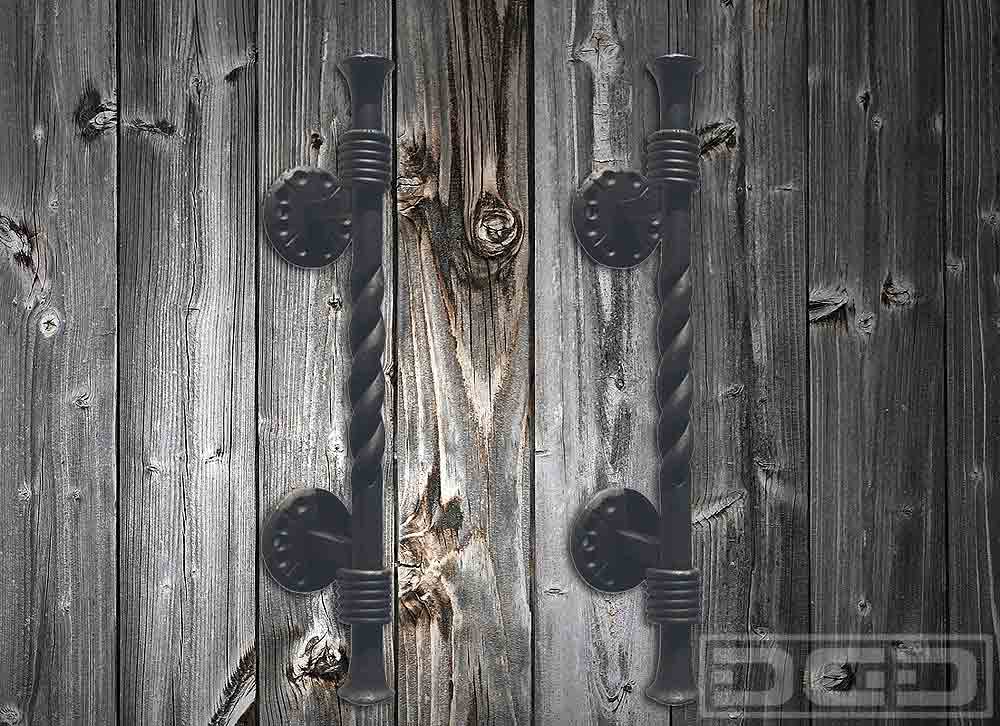 05 | Iron-Forged Handles