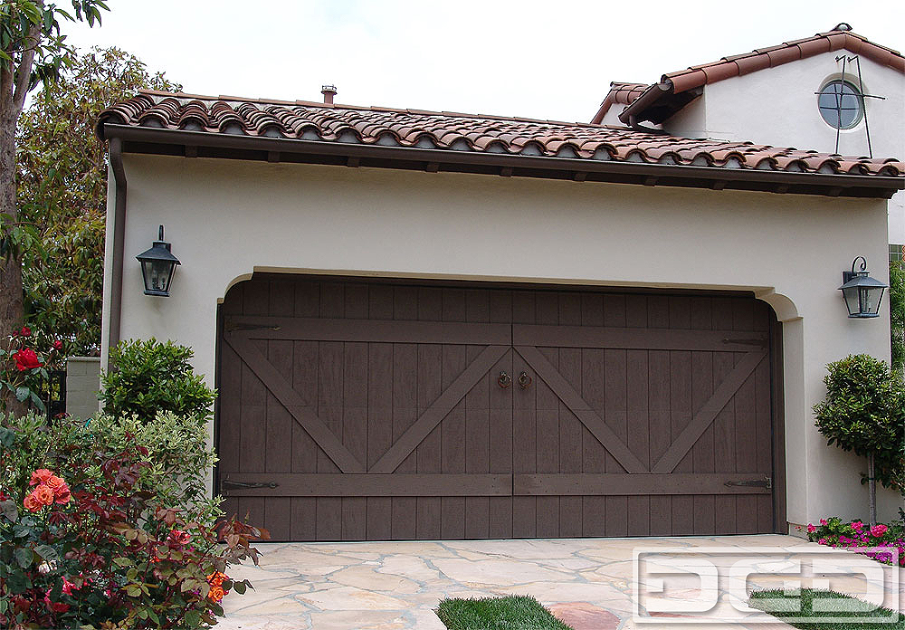 ECO-Alternative 12 | Custom Architectural Garage Door - Dynamic Garage Door