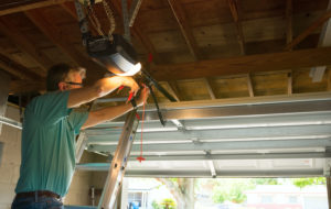 Simple Steps to Stay Safe When Repairing Your Garage Door Simple Steps to Stay Safe When Repairing Your Garage Door