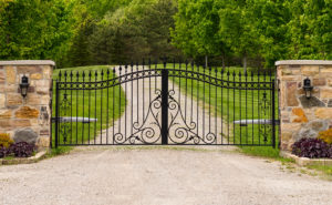 Which Style of Driveway Gate is Right for Your Home? Which Style of Driveway Gate is Right for Your Home?